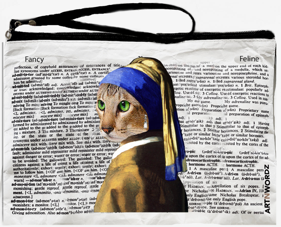 BLUE CAT POUCH